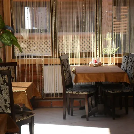 Otel Zdravnica Karpat *